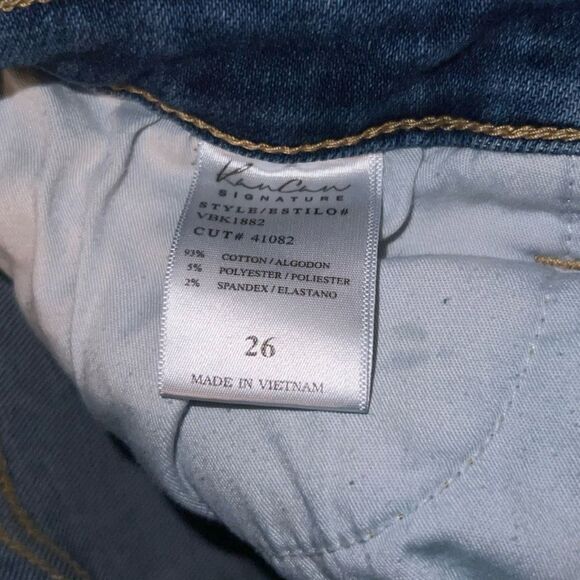 KanCan Kurvy Mid Rise Distressed Jean Shorts Size 26 #19 - Picture 4 of 5